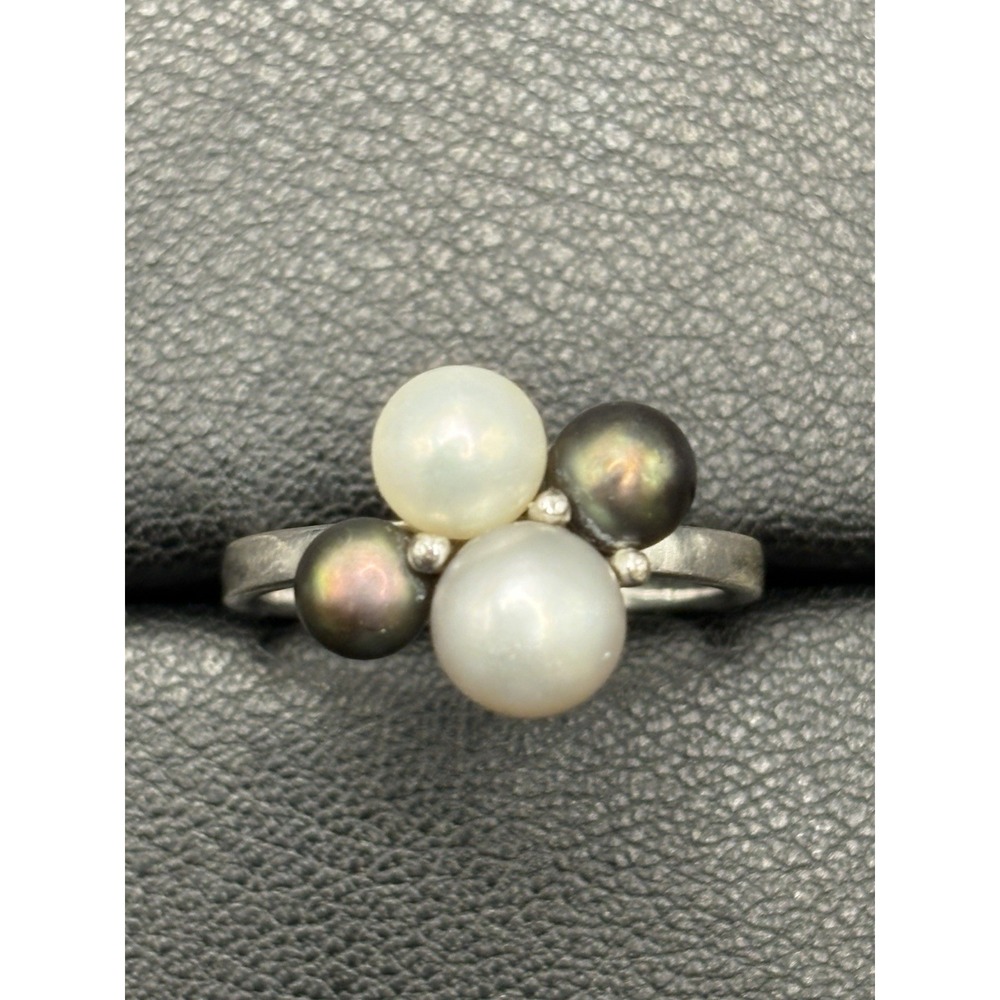 Vintage Sterling Silver Black White Pearl Ring Size 7 H18